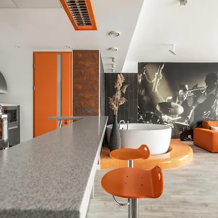 公寓 Sky Orange Jacuzzi Sauna 28 Floor