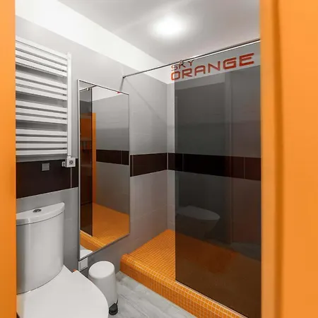 Sky Orange Jacuzzi 28 Floor Apartment *