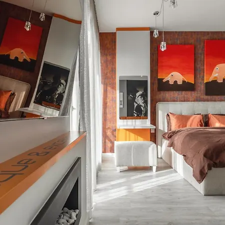Sky Orange Jacuzzi Sauna 28 Floor Klaipėda