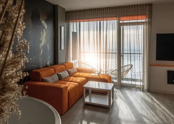 Sky Orange Jacuzzi Sauna 28 Floor