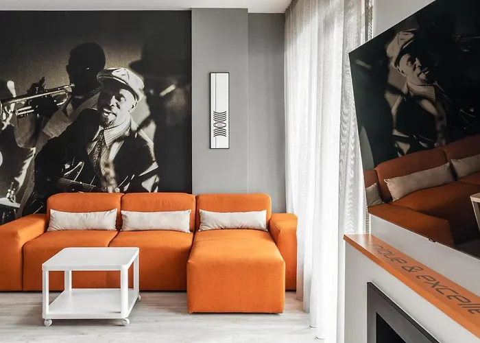 Sky Orange Jacuzzi Sauna 28 Floor 公寓